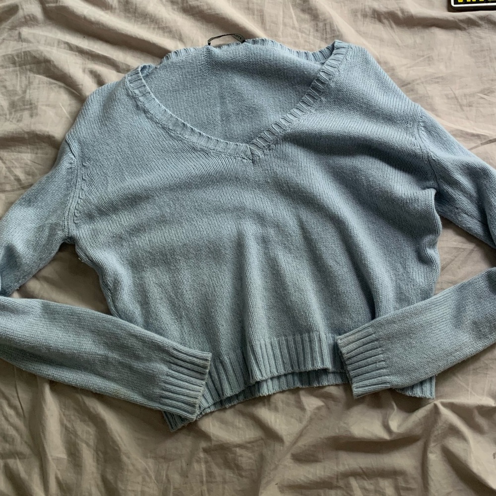 brandy melville light blue sweater